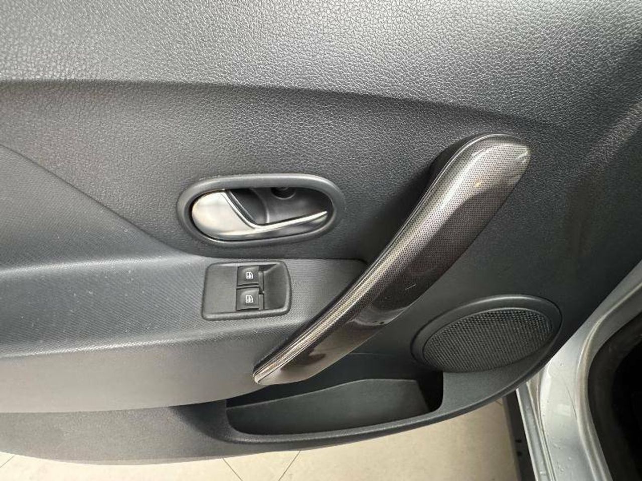 Foto Dacia Sandero 15