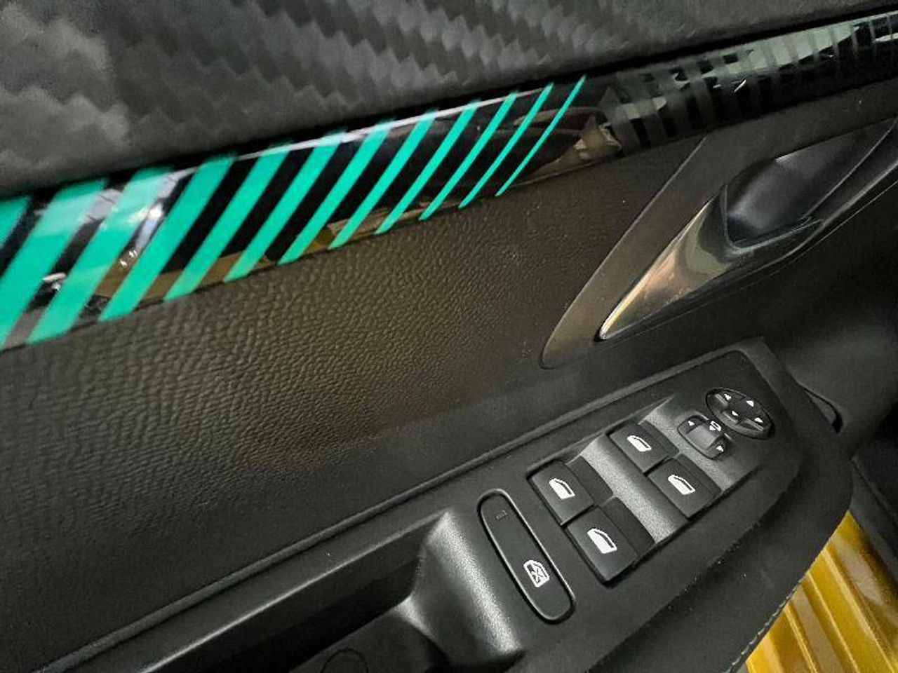 Foto Peugeot 208 19