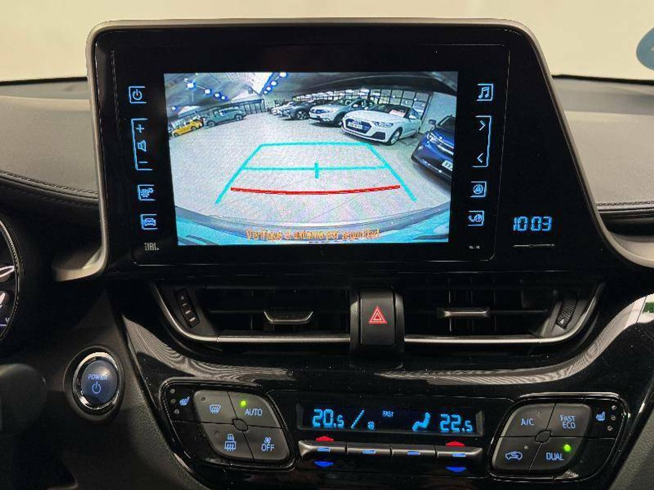 Foto Toyota C-HR 22