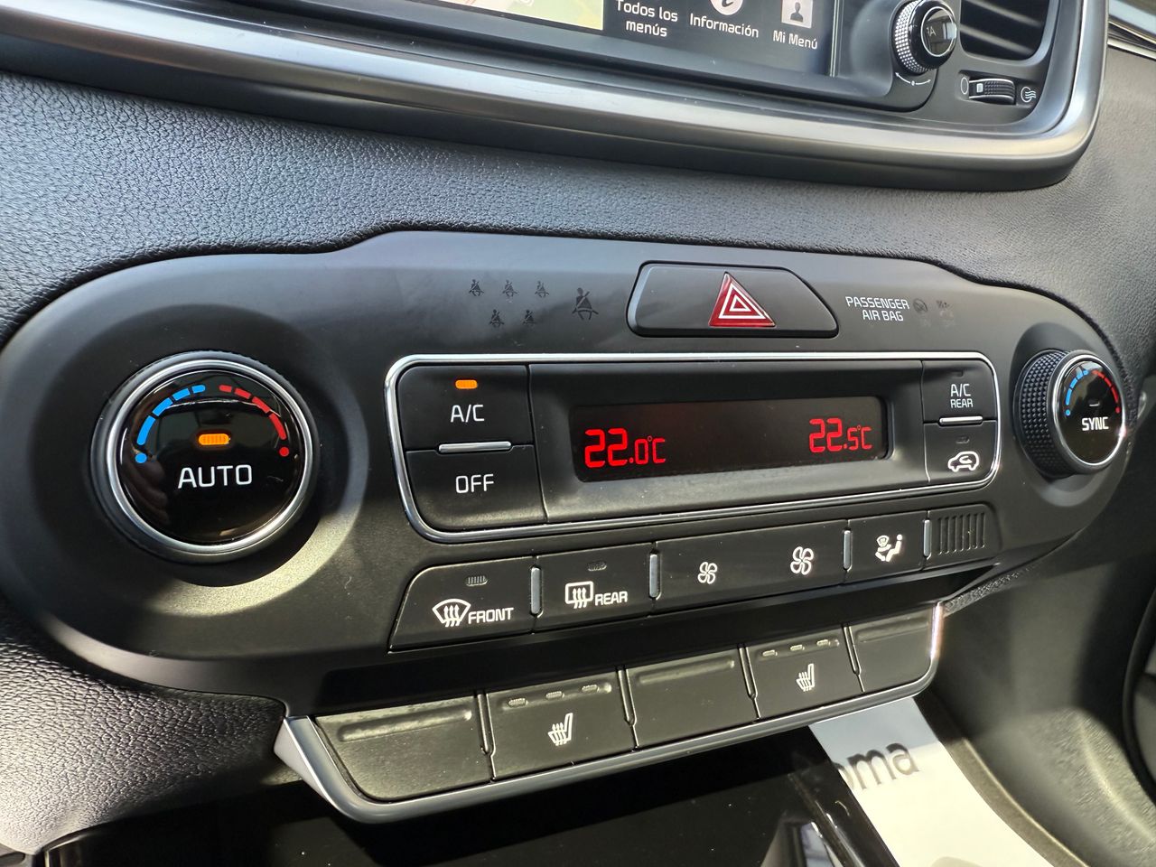 Foto Kia Sorento 26