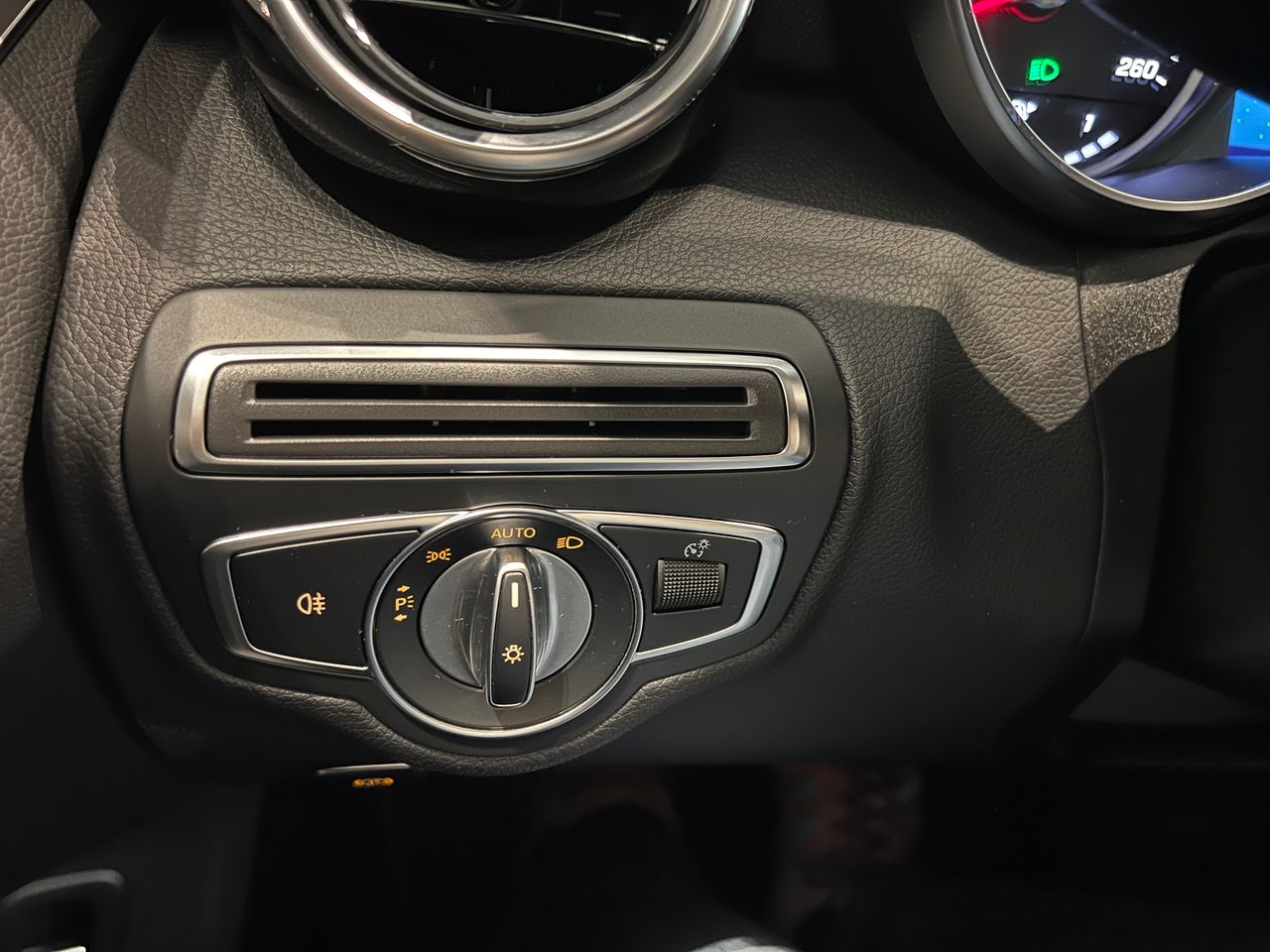 Foto Mercedes-Benz Clase C 22