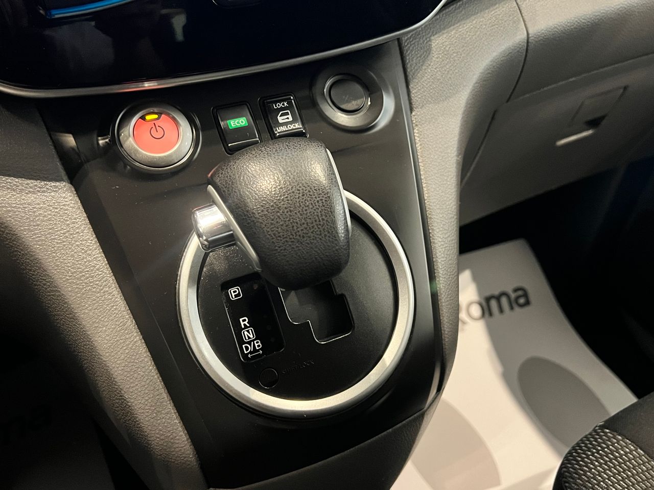 Foto Nissan e-NV200 13
