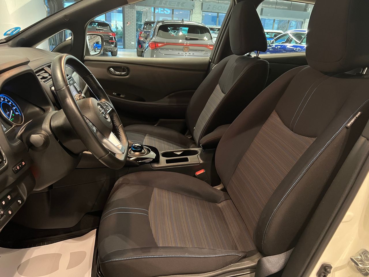 Foto Nissan Leaf 12