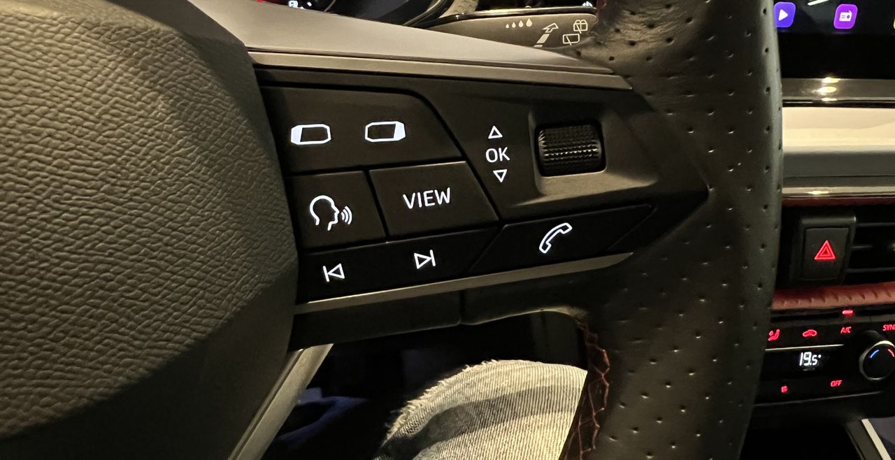 Foto Seat Arona 17
