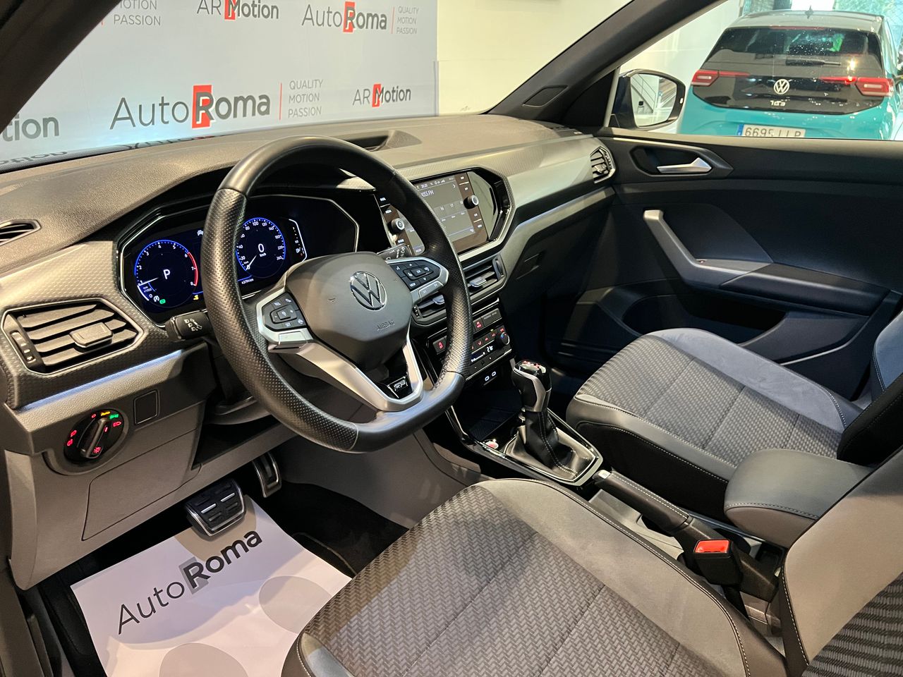 Foto Volkswagen T-Cross 10