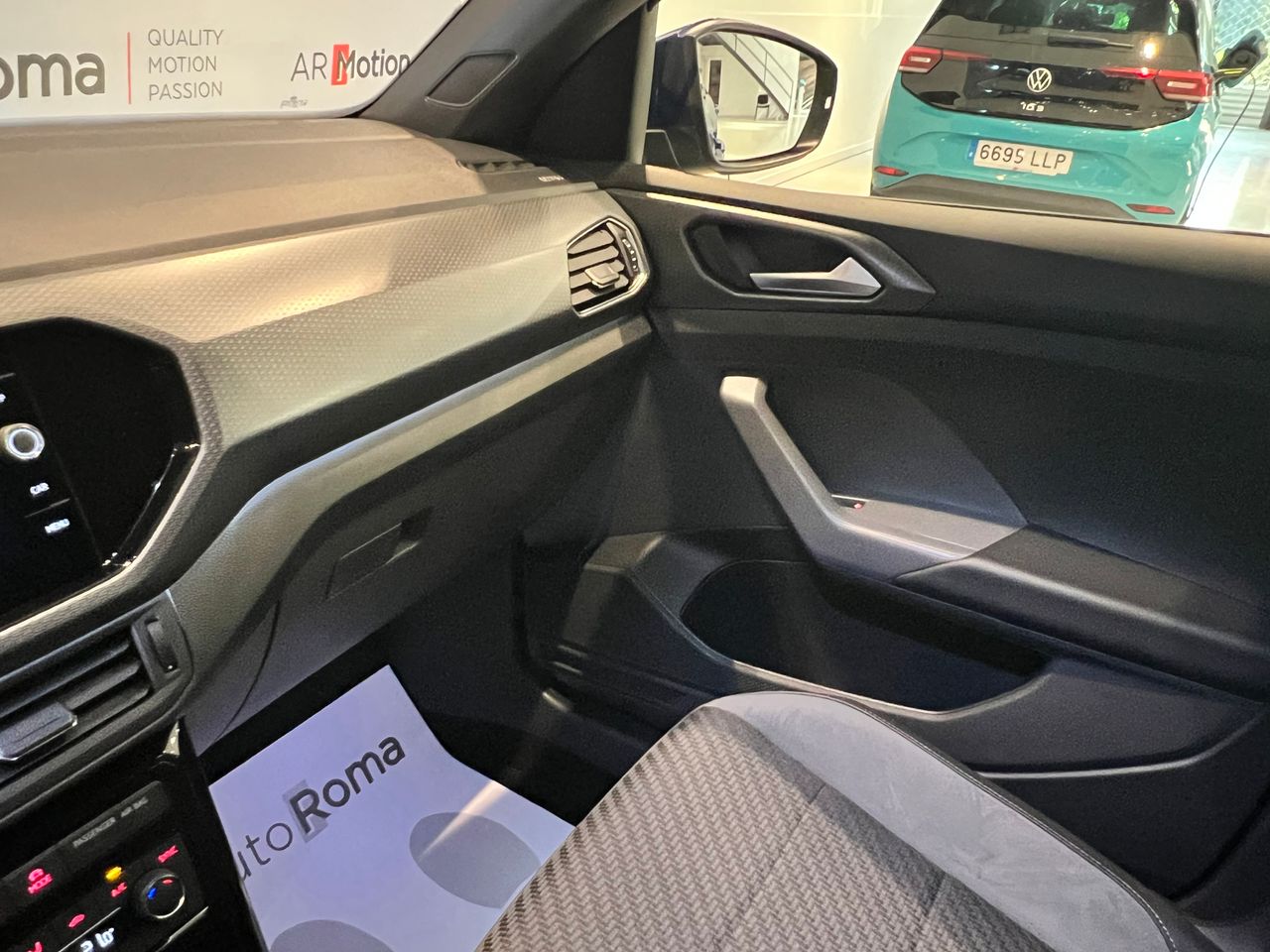 Foto Volkswagen T-Cross 20