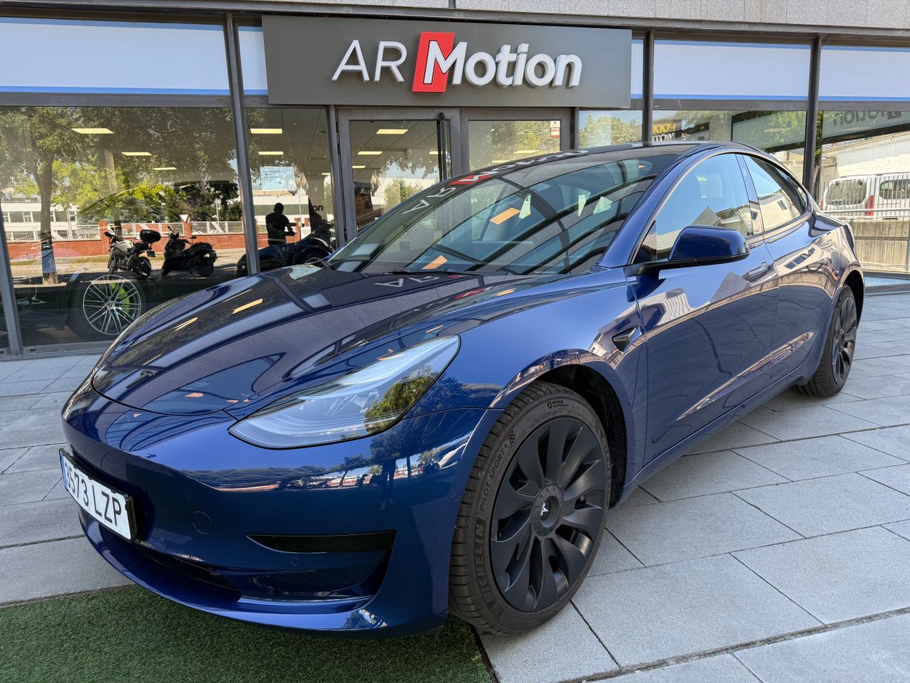 Foto Tesla Model 3 1