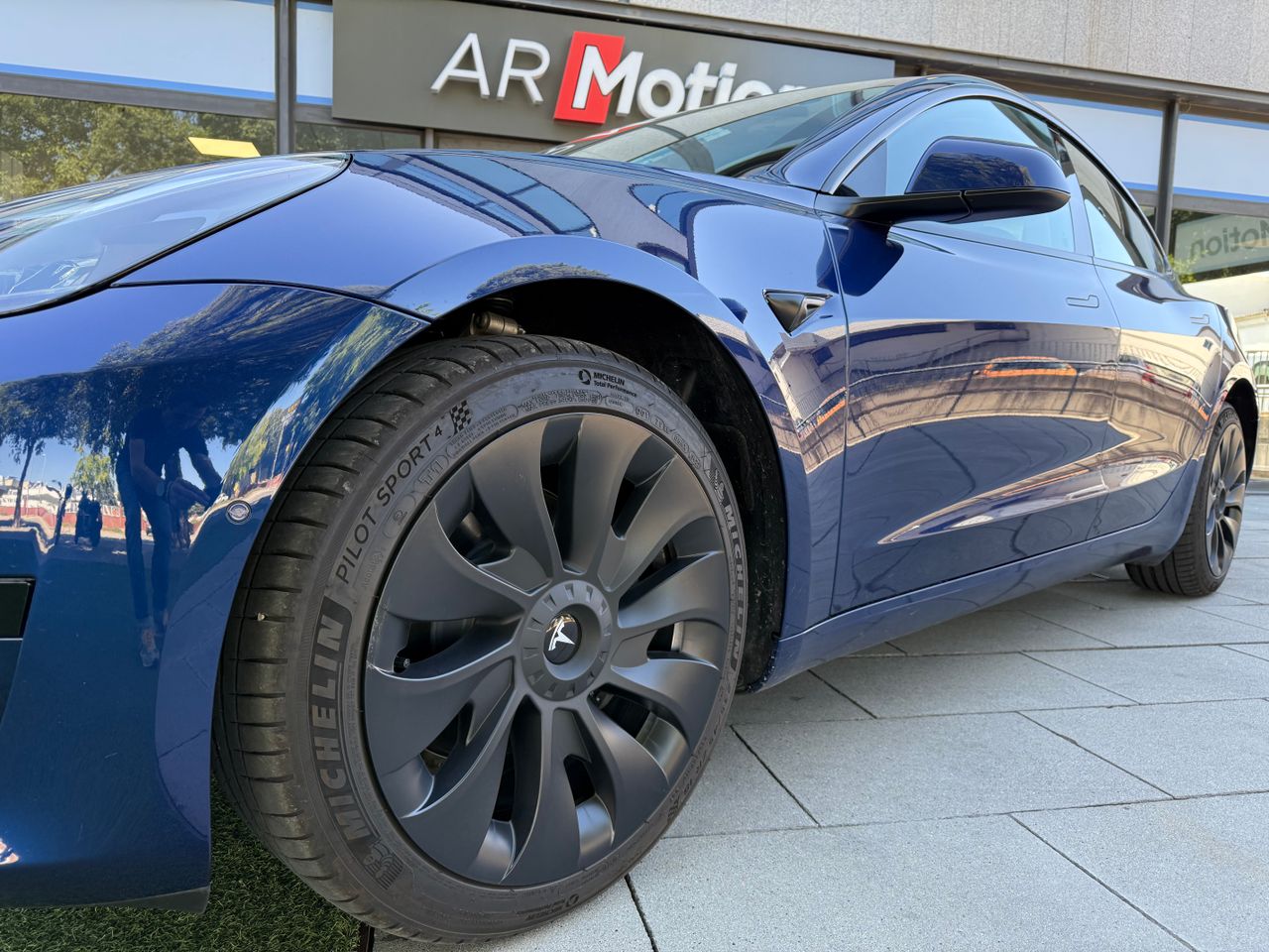 Foto Tesla Model 3 5