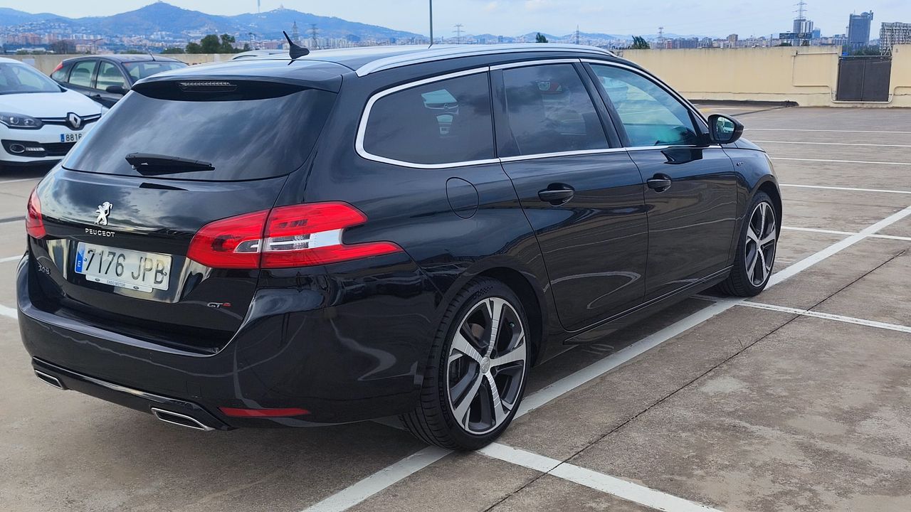 Foto Peugeot 308 4