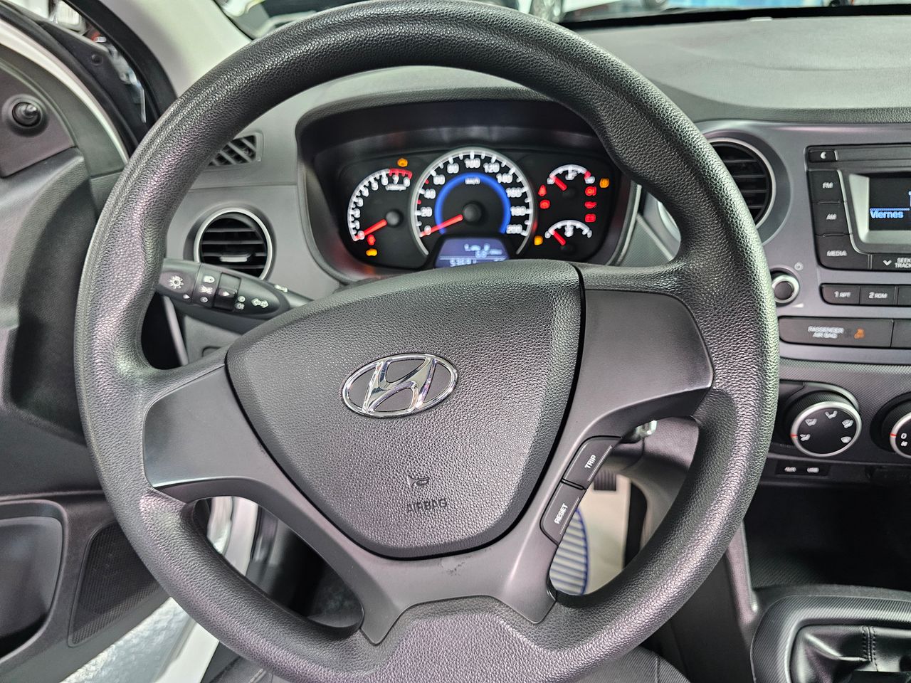 Foto Hyundai i10 11