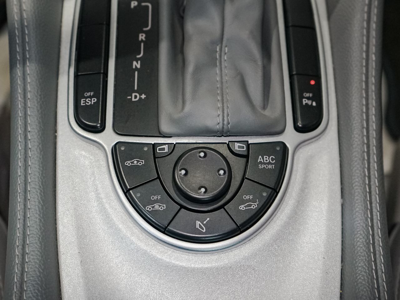 Foto Mercedes-Benz Clase SL 38