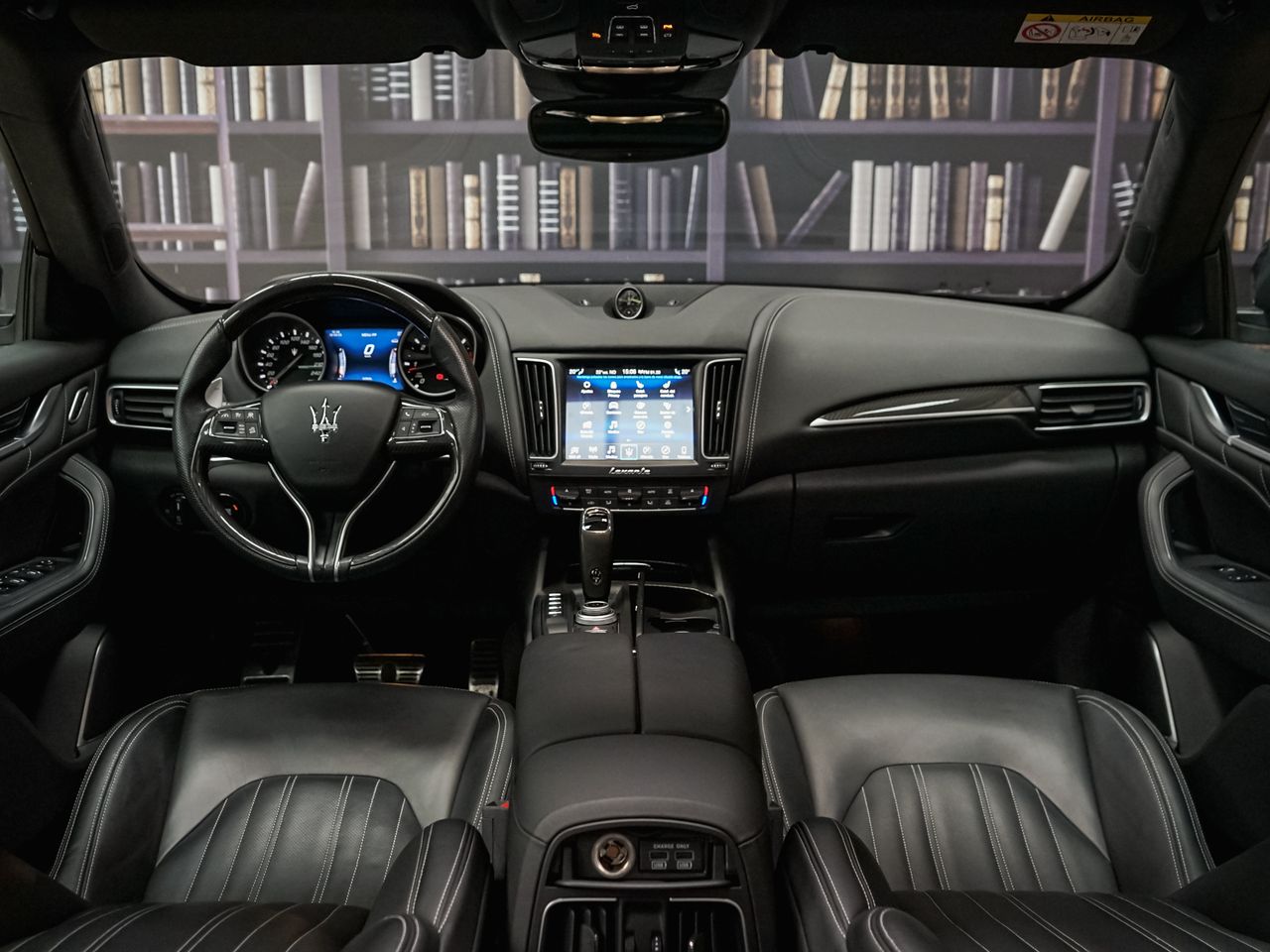Foto Maserati Levante 38