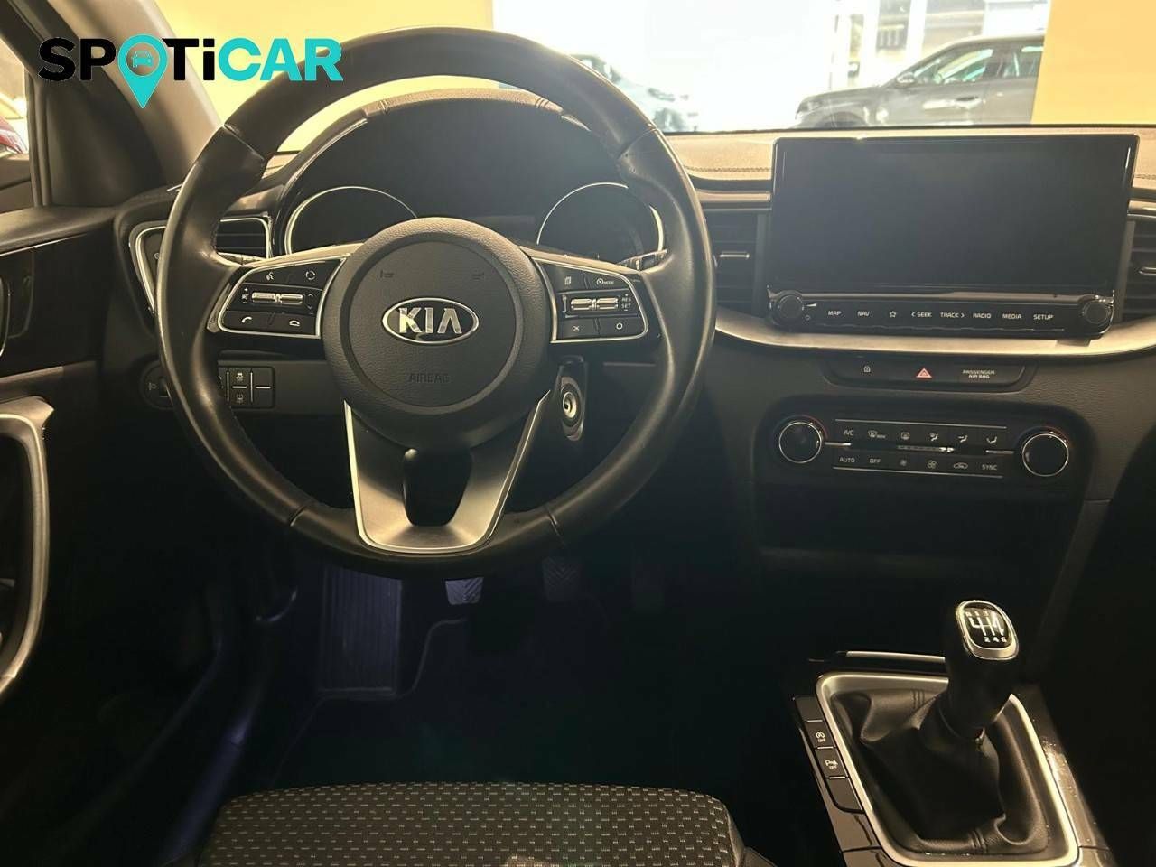 Foto Kia XCeed 11