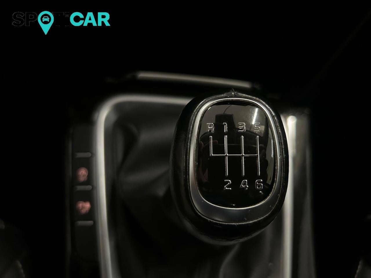 Foto Kia XCeed 18