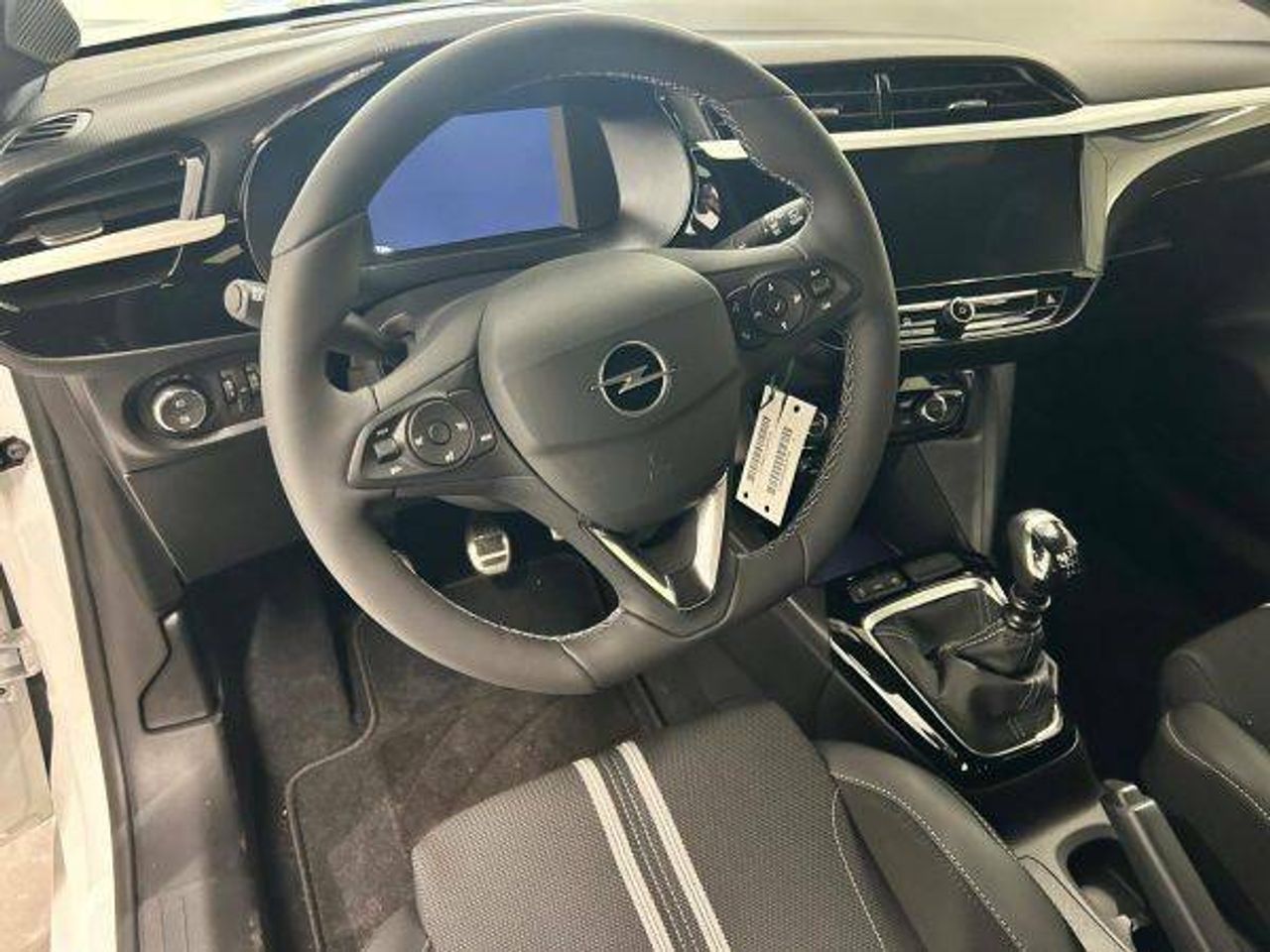 Foto Opel Corsa 12