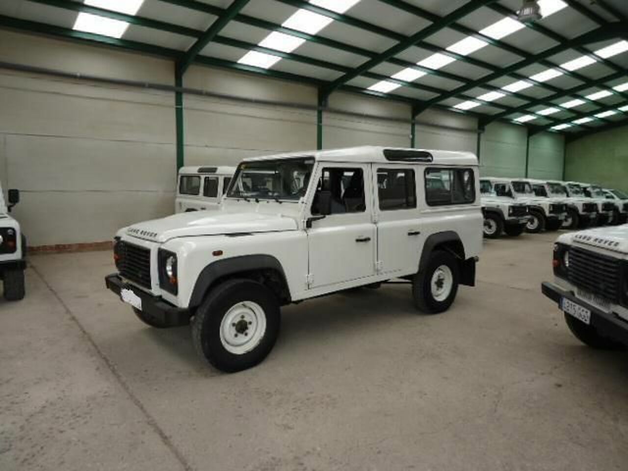 Foto Land-Rover Defender 2