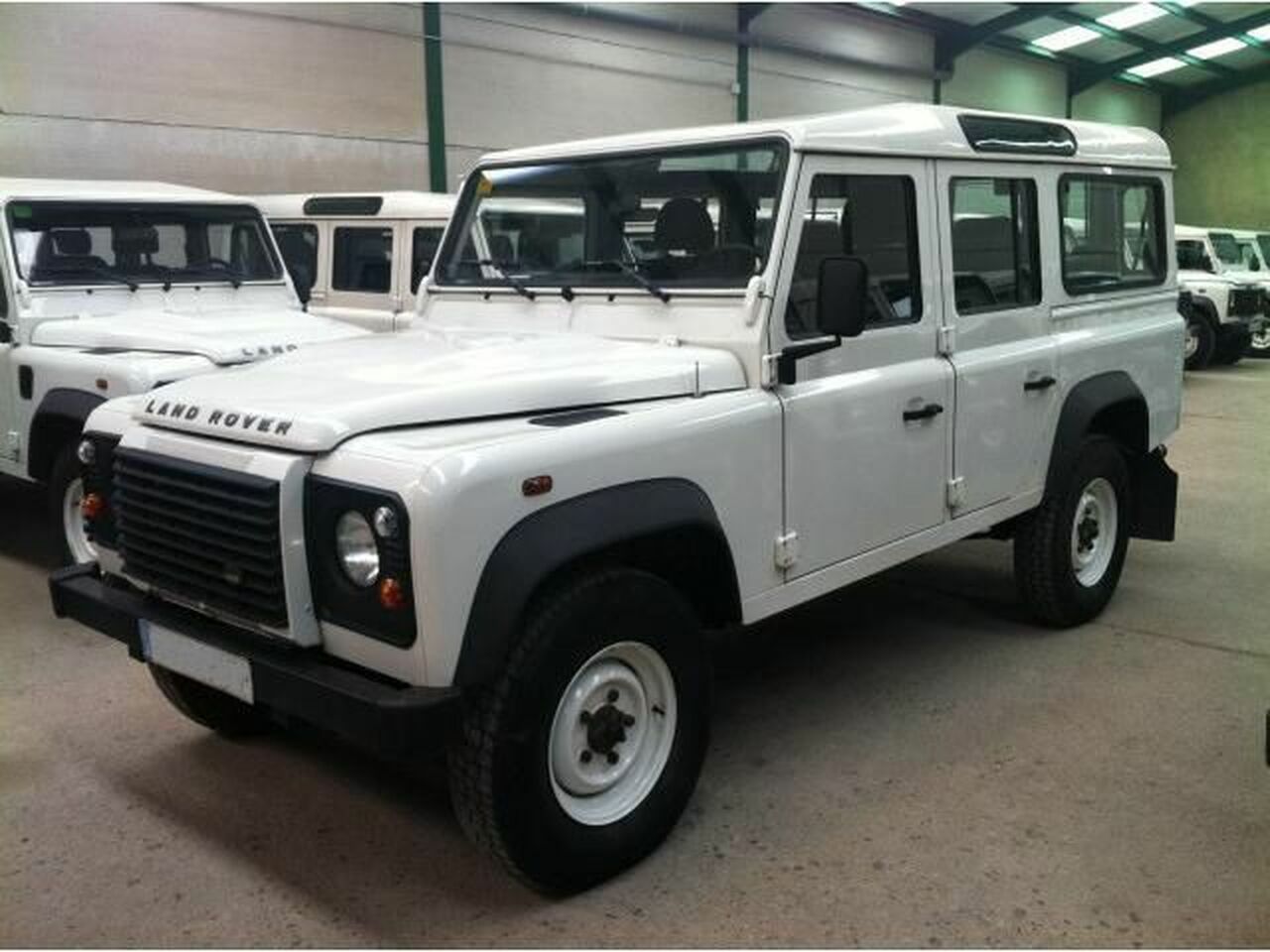 Foto Land-Rover Defender 2