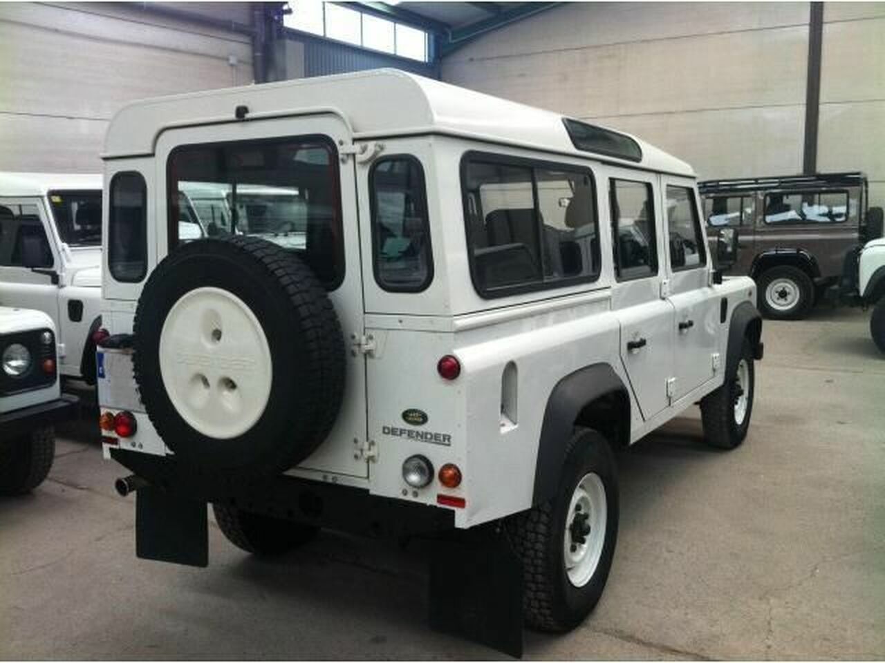 Foto Land-Rover Defender 3