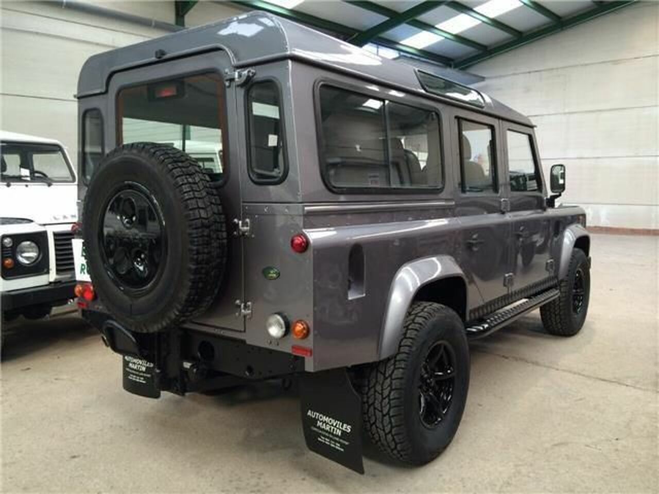 Foto Land-Rover Defender 4