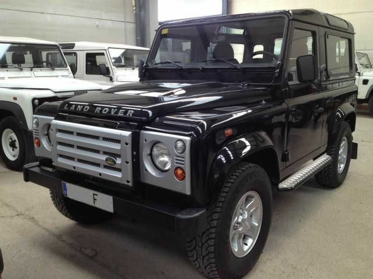 Foto Land-Rover Defender 2