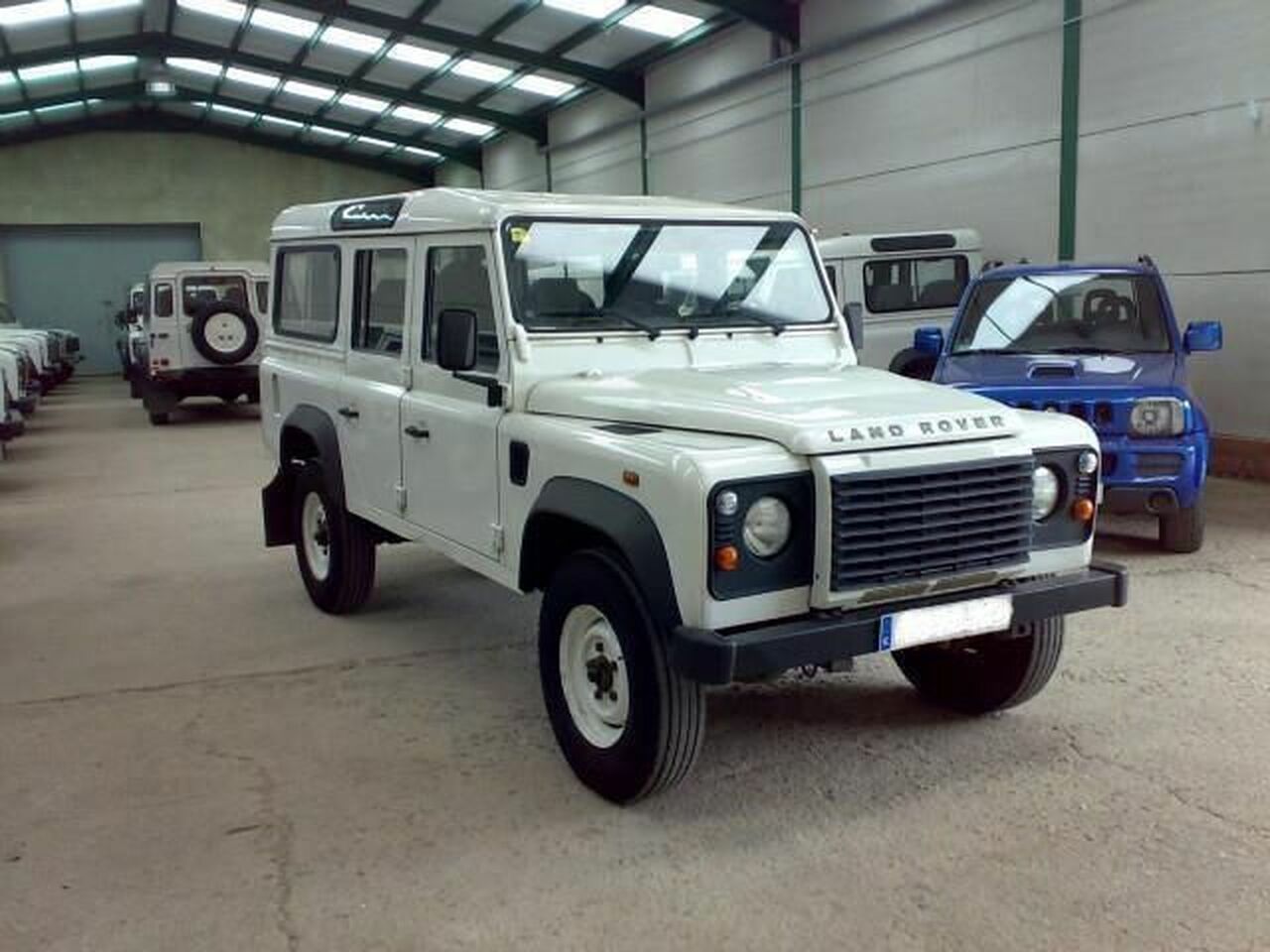 Foto Land-Rover Defender 2