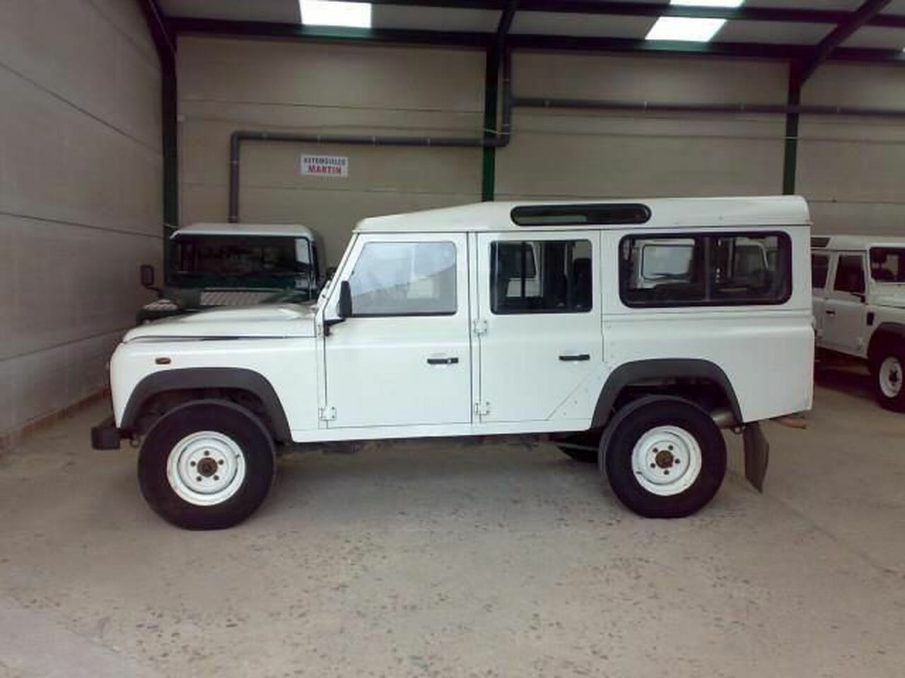 Foto Land-Rover Defender 3