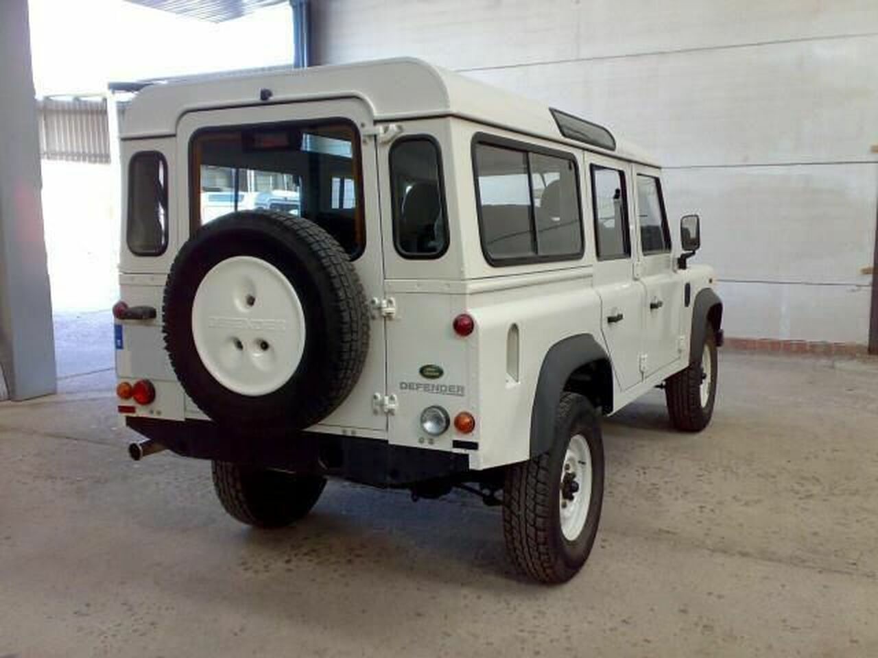 Foto Land-Rover Defender 6