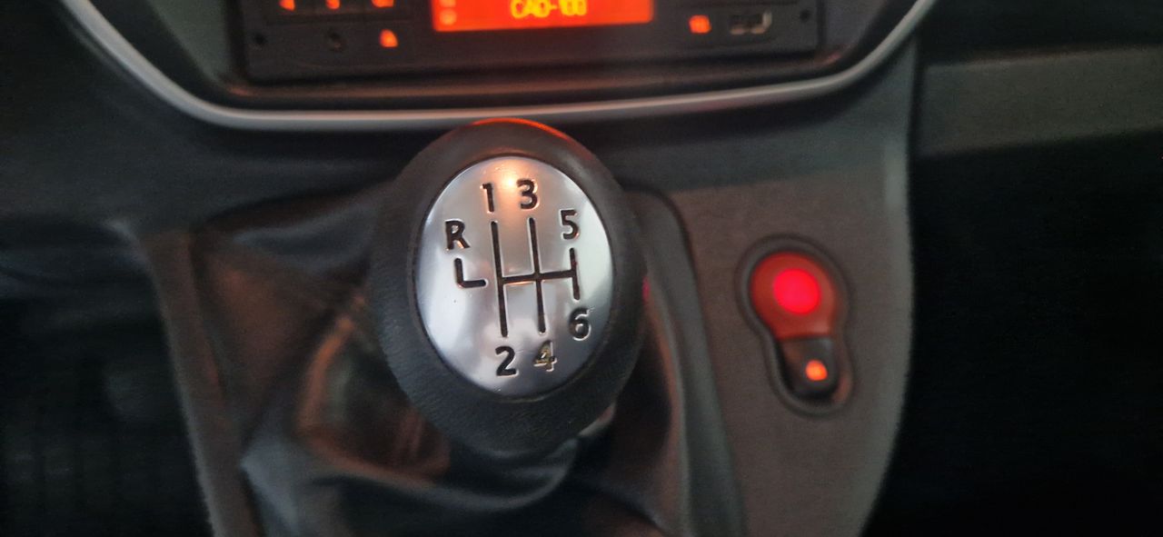Foto Renault Kangoo 16