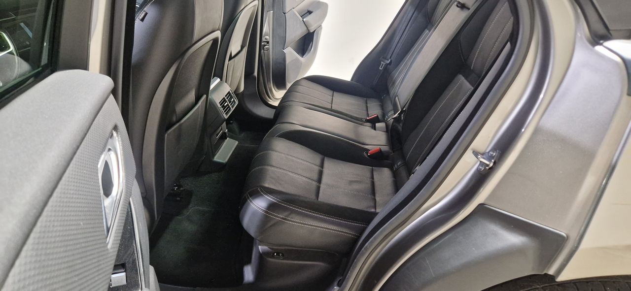 Foto Land-Rover Range Rover Velar 16