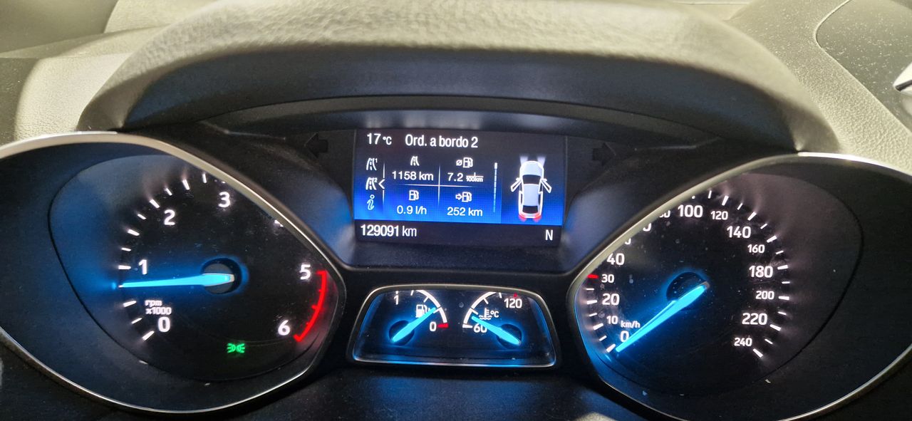 Foto Ford Kuga 16