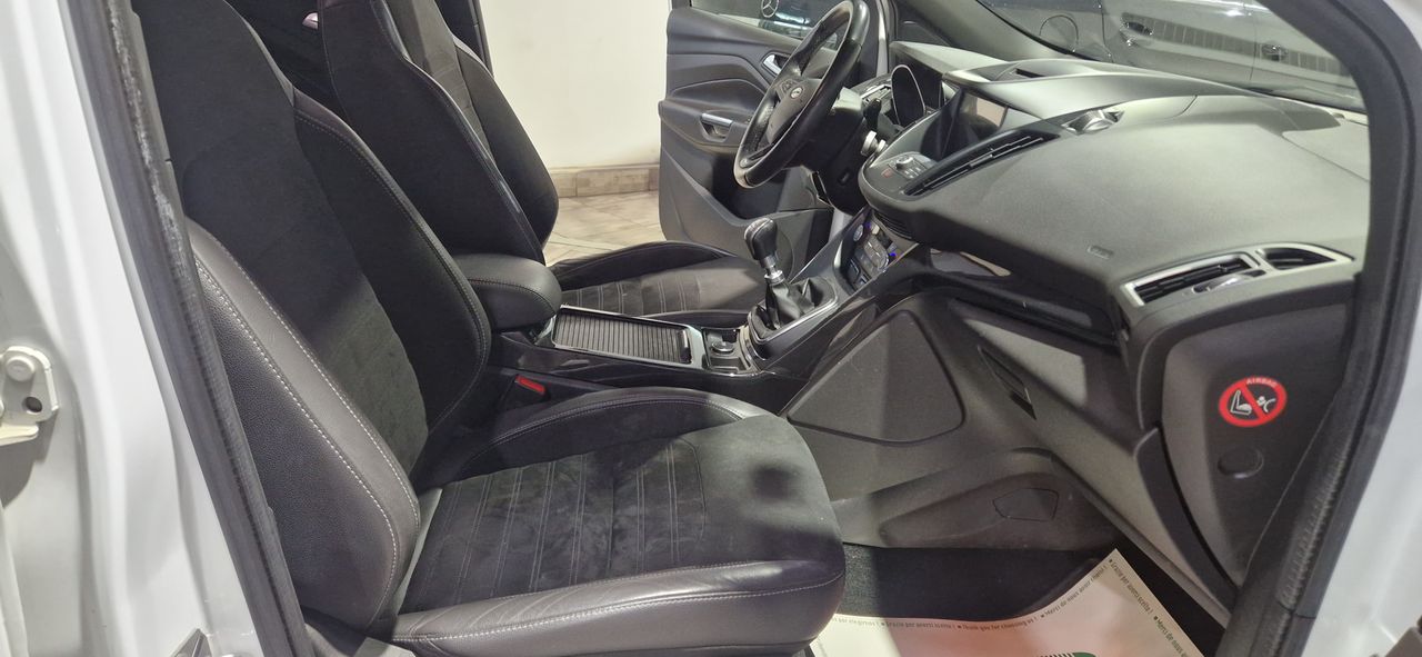 Foto Ford Kuga 22