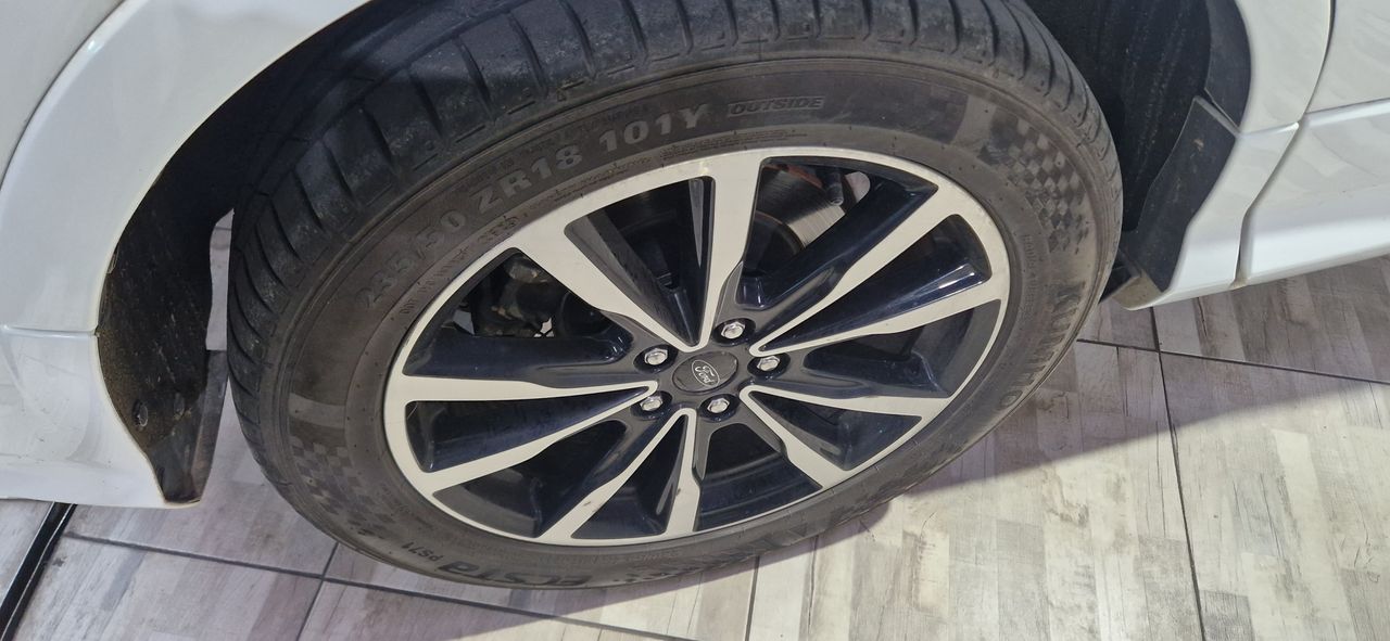 Foto Ford Kuga 25