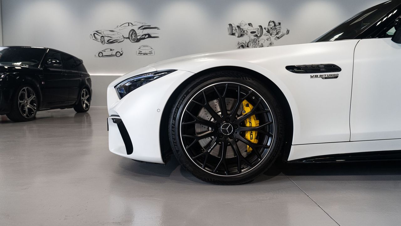 Foto Mercedes-Benz AMG SL 23