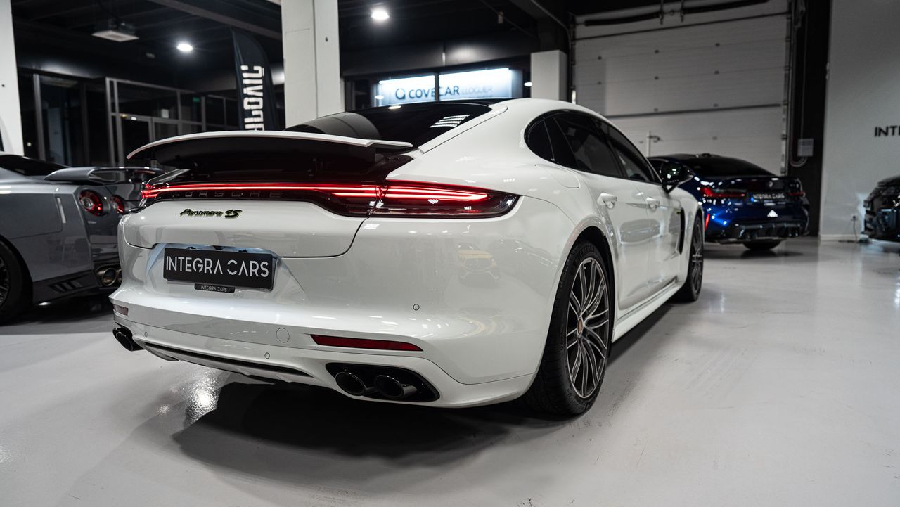 Foto Porsche Panamera 6