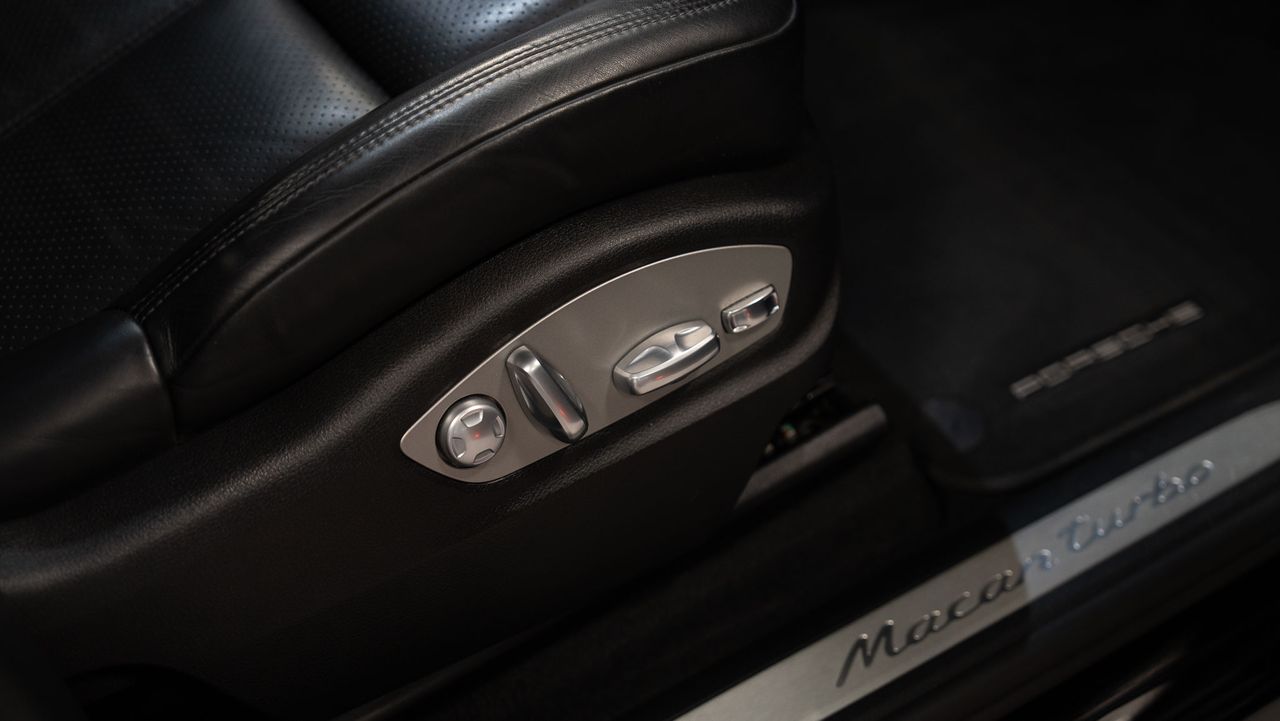 Foto Porsche Macan 35