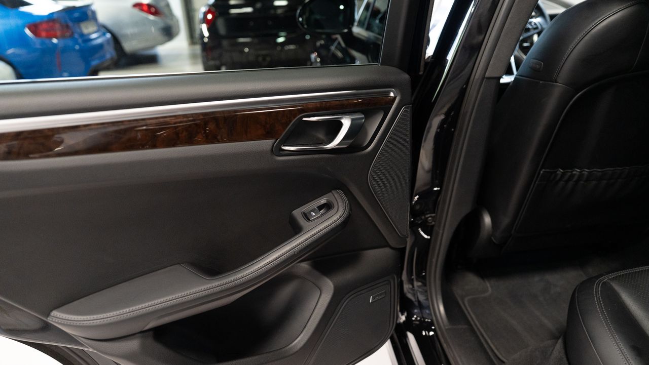 Foto Porsche Macan 36