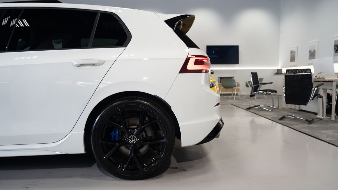 Foto Volkswagen Golf 31