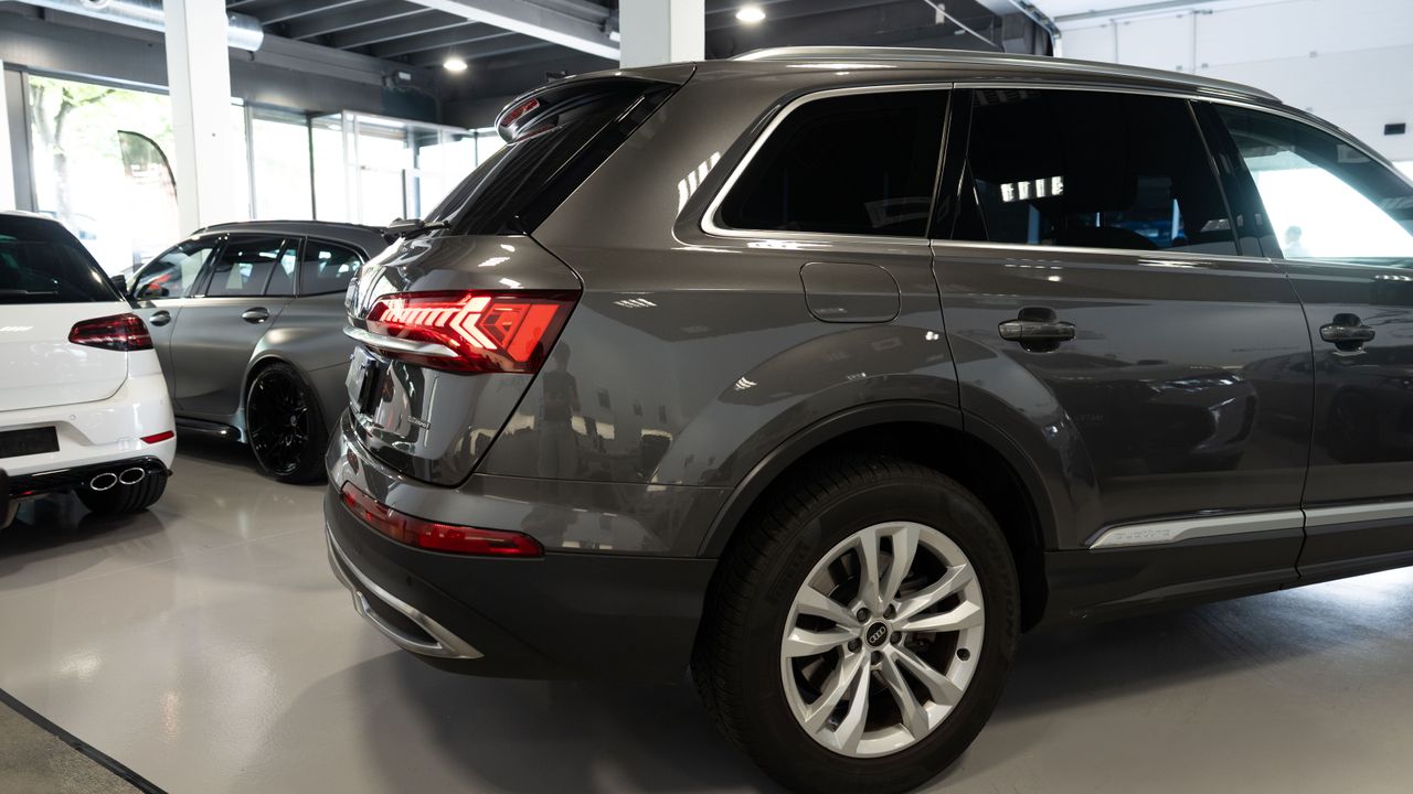 Foto Audi Q7 25