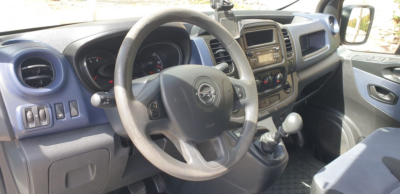 Foto Opel Vivaro 4