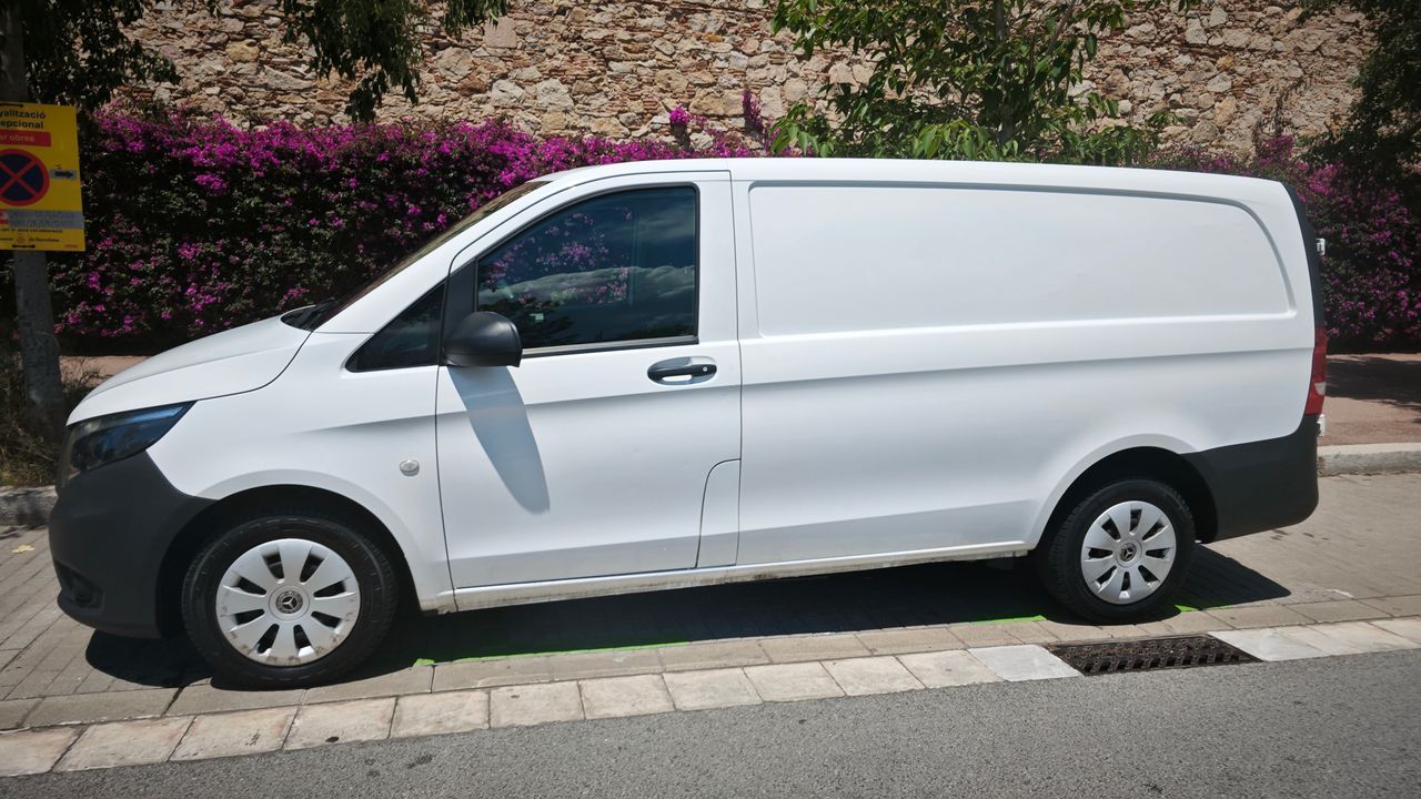 Foto Mercedes-Benz Vito 5
