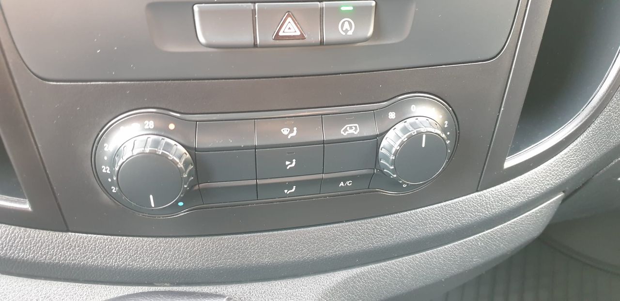 Foto Mercedes-Benz Vito 14
