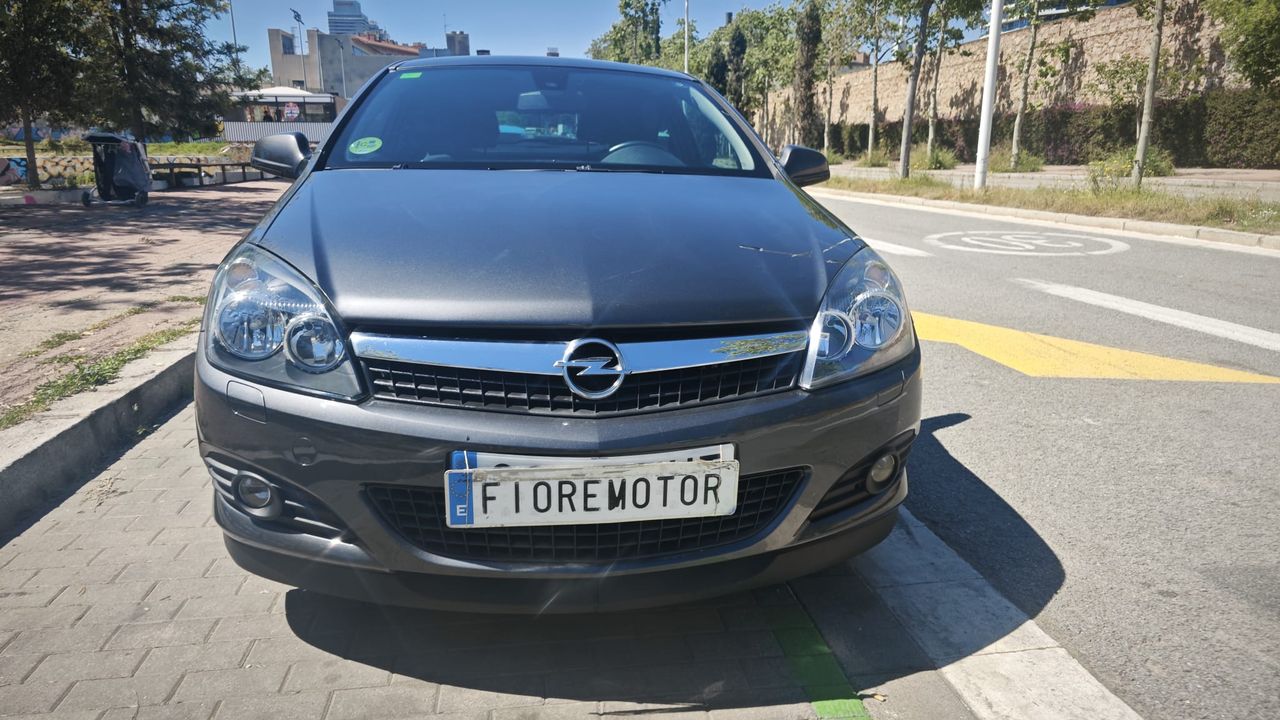 Foto Opel Astra 14