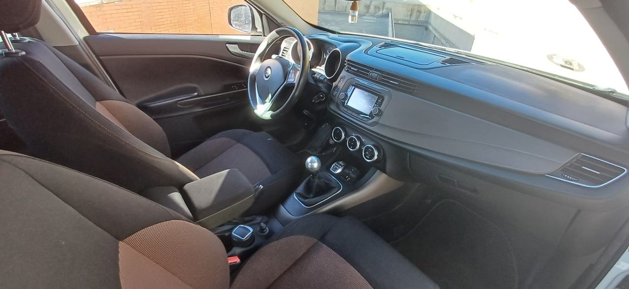 Foto Alfa Romeo Giulietta 11