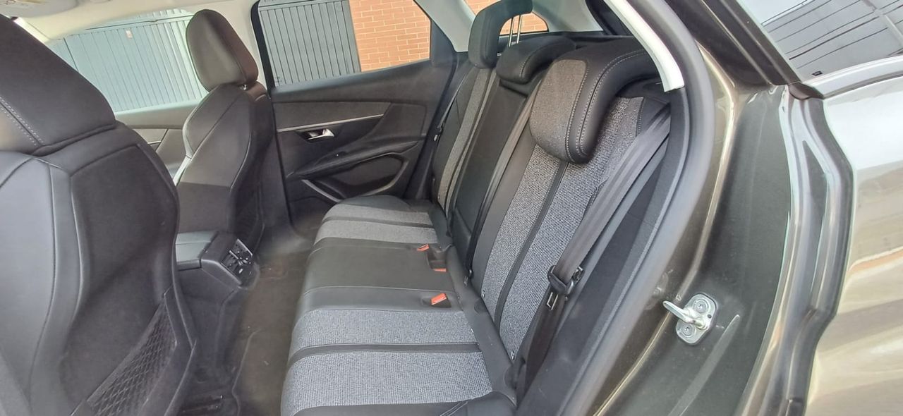 Foto Peugeot 3008 19