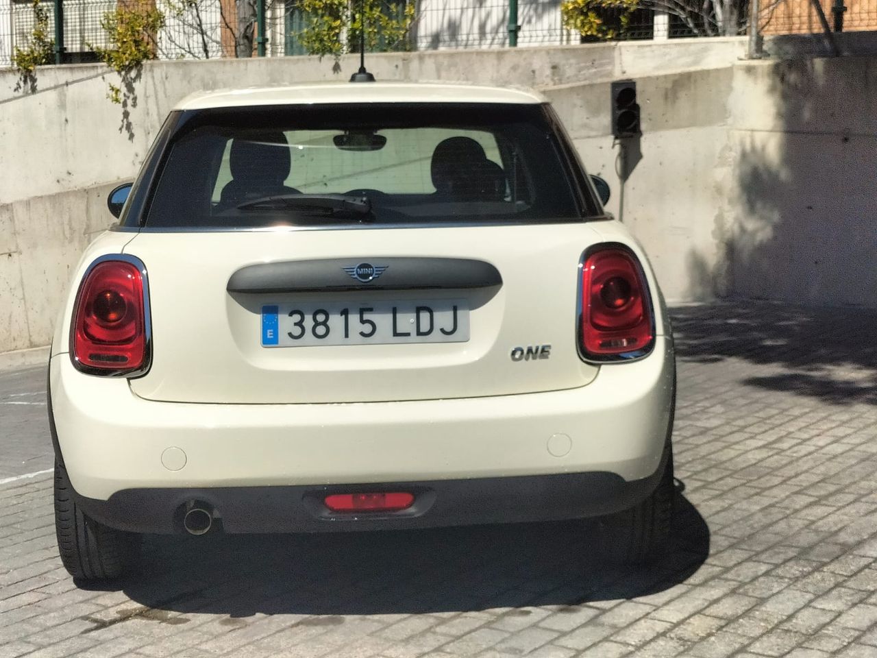 Foto Mini One 6