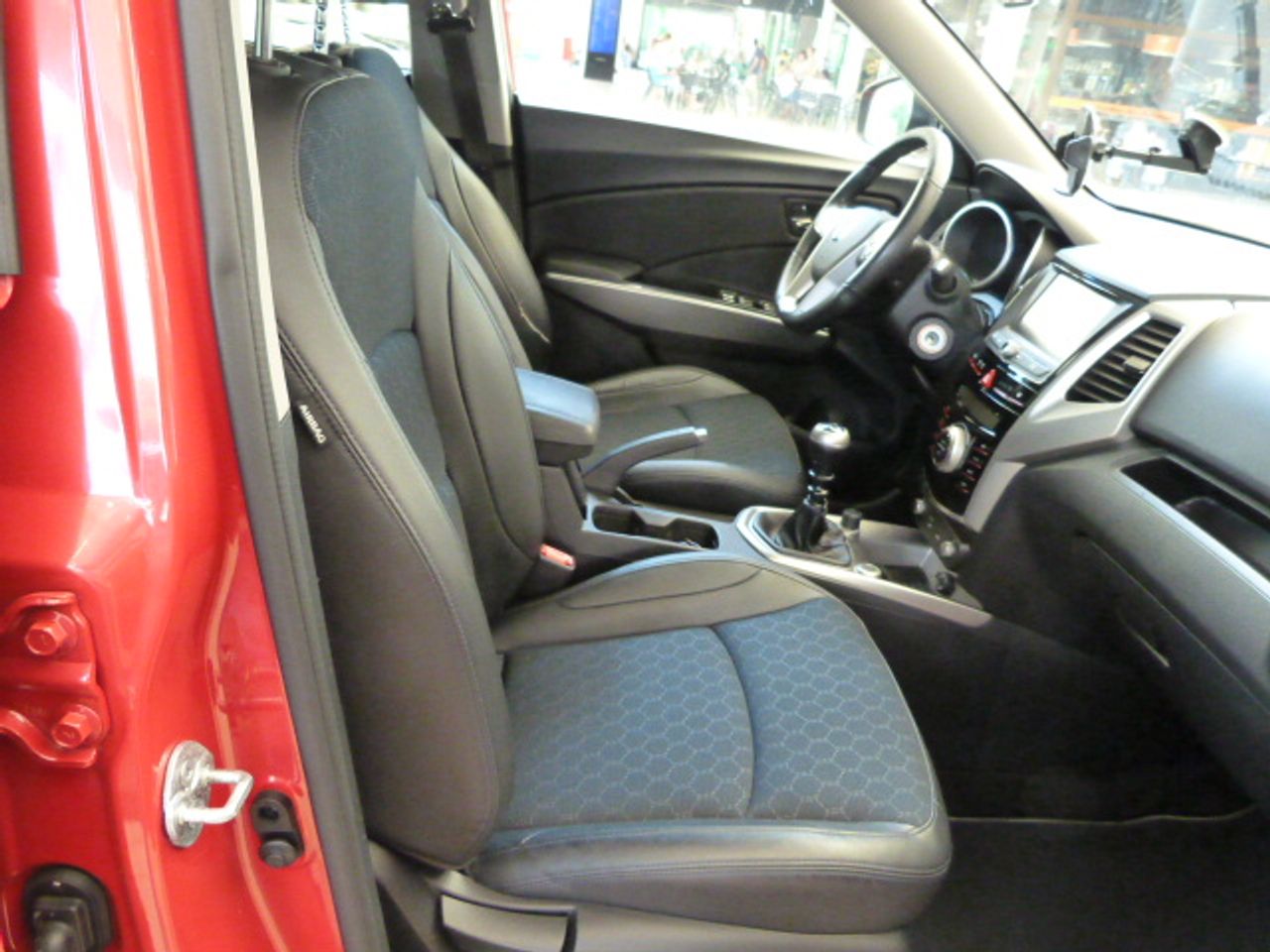 Foto SsangYong Tivoli 7