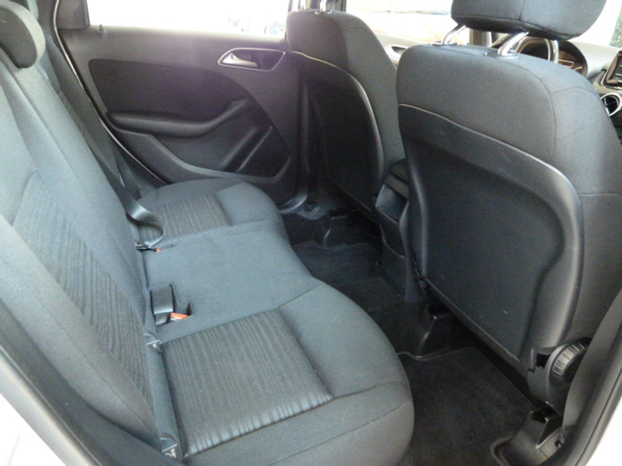 Foto Mercedes-Benz Clase B 22