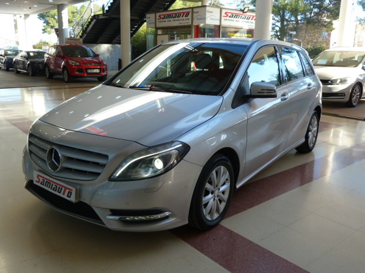 Foto Mercedes-Benz Clase B 37