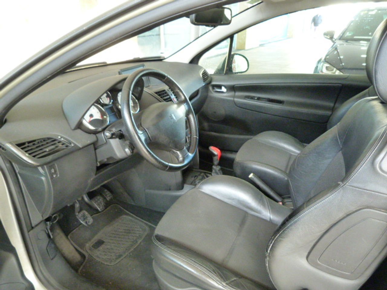 Foto Peugeot 207 19