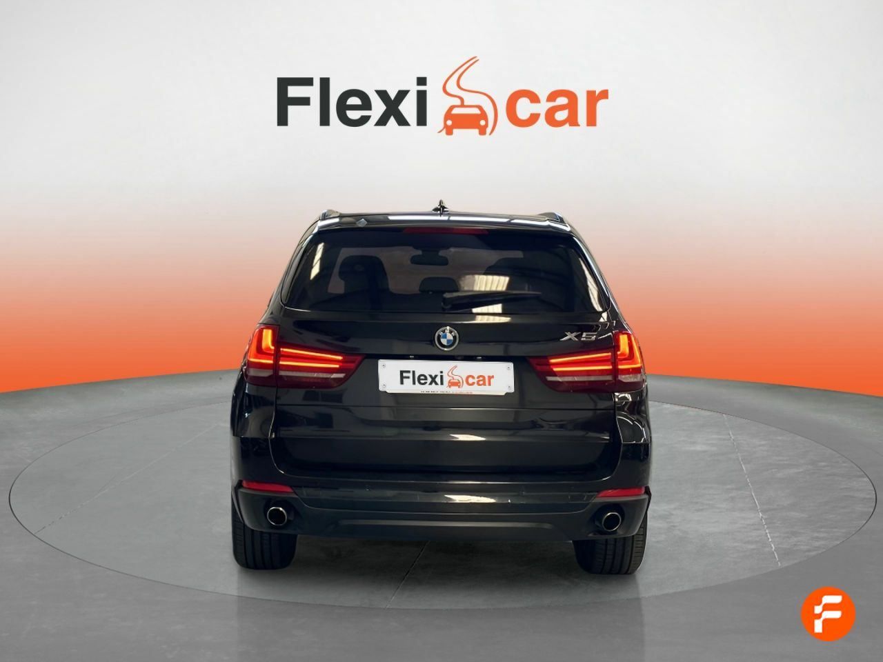 Foto BMW X5 8